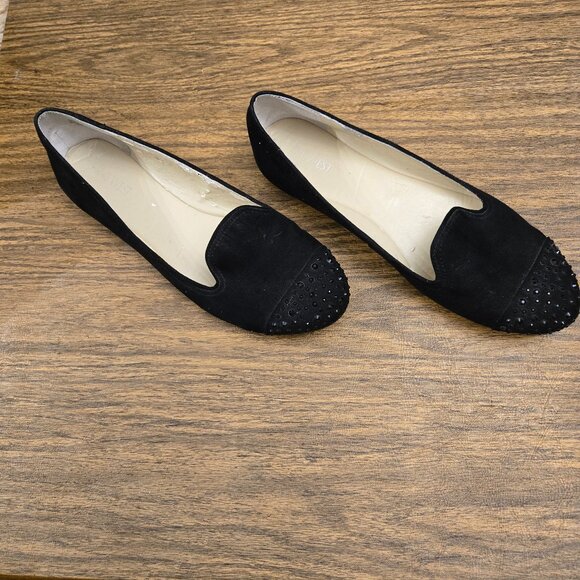 NINE WEST Carmina Women's Black Flats/Loafer w/Beaded Cap Toe - Size 8M - Picture 1 of 16